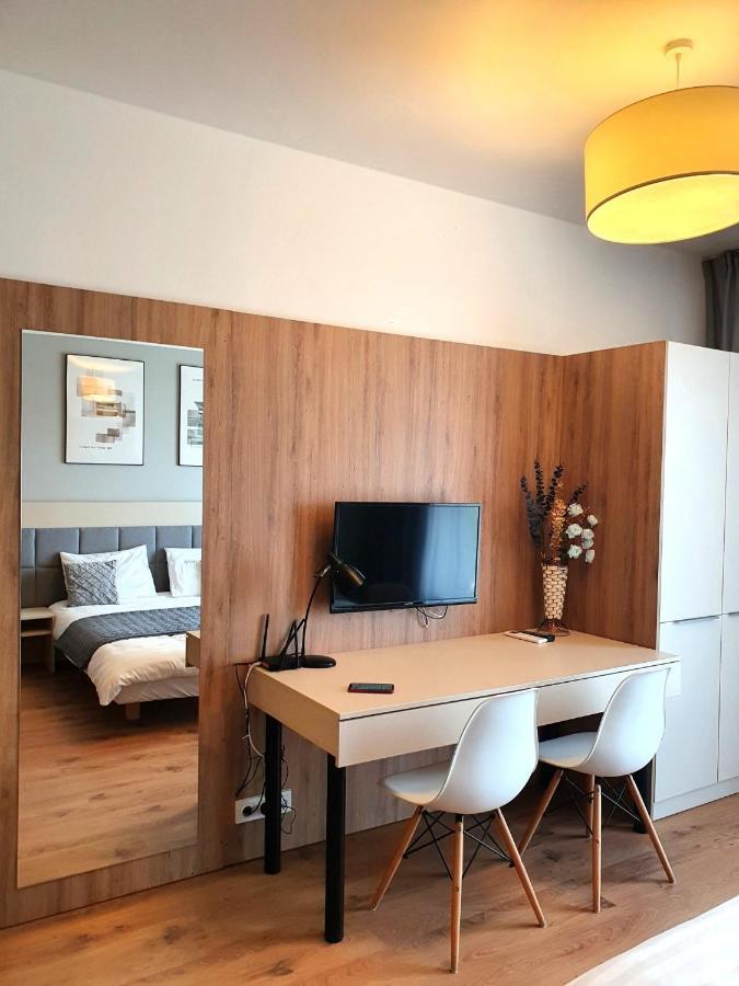 Warsaw Apartments - Luxury Top-View Aparthotel Exterior photo