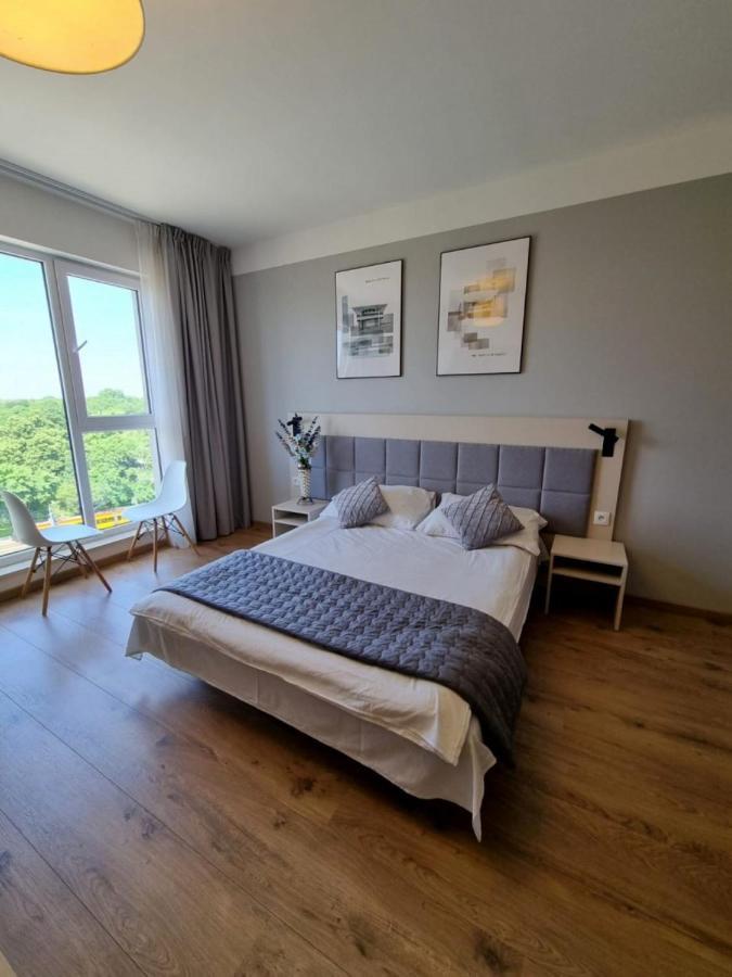 Warsaw Apartments - Luxury Top-View Aparthotel Exterior photo
