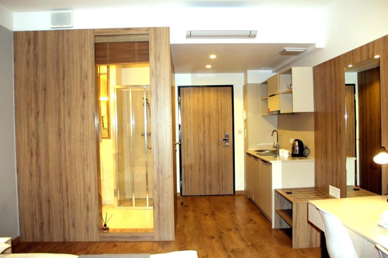 Warsaw Apartments - Luxury Top-View Aparthotel Exterior photo