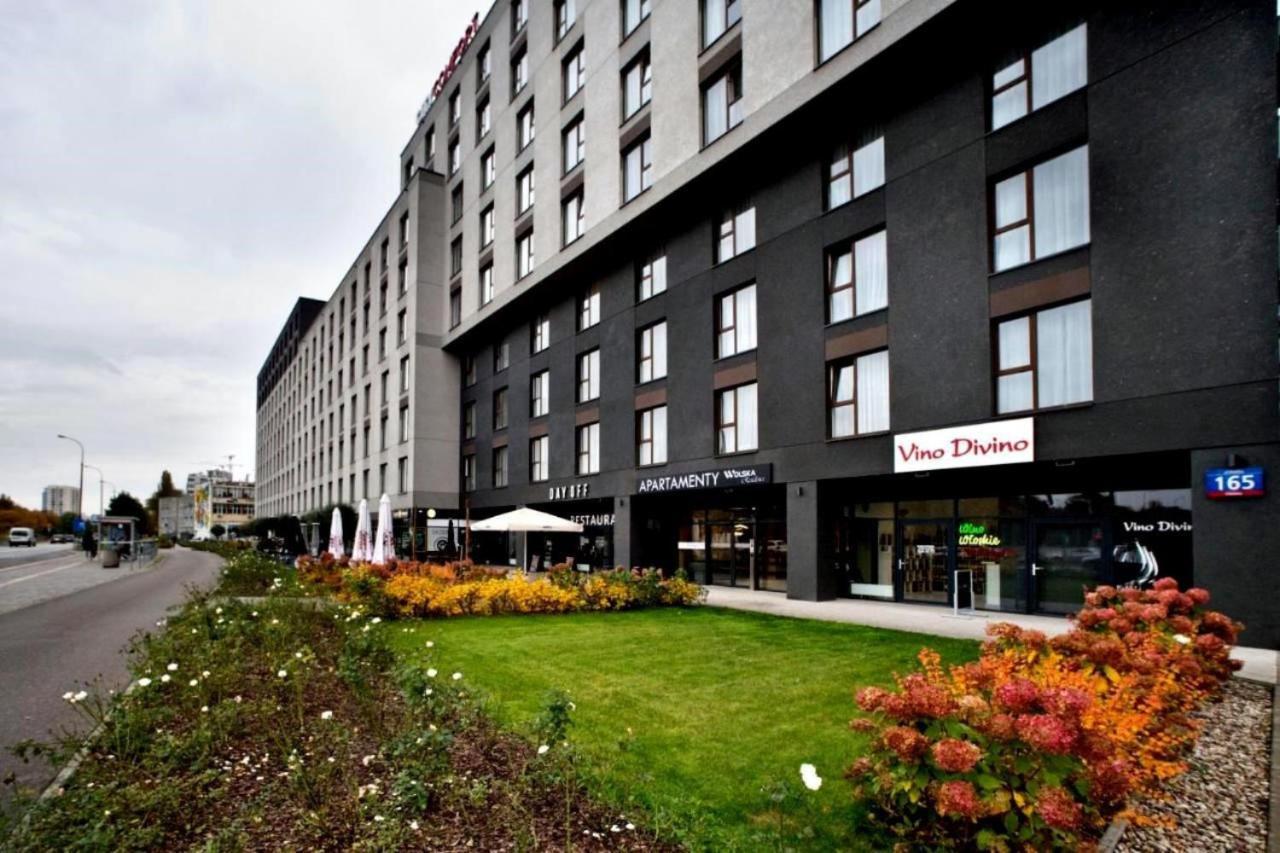 Warsaw Apartments - Luxury Top-View Aparthotel Exterior photo